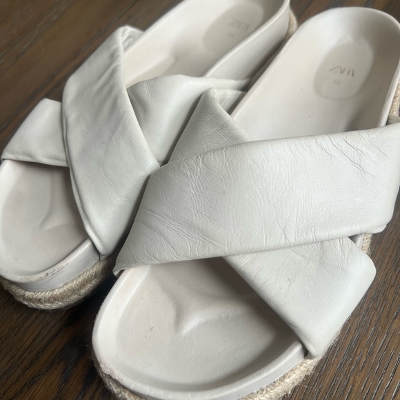 Zara White Cross-Strap Sandals - Picture 2 of 5